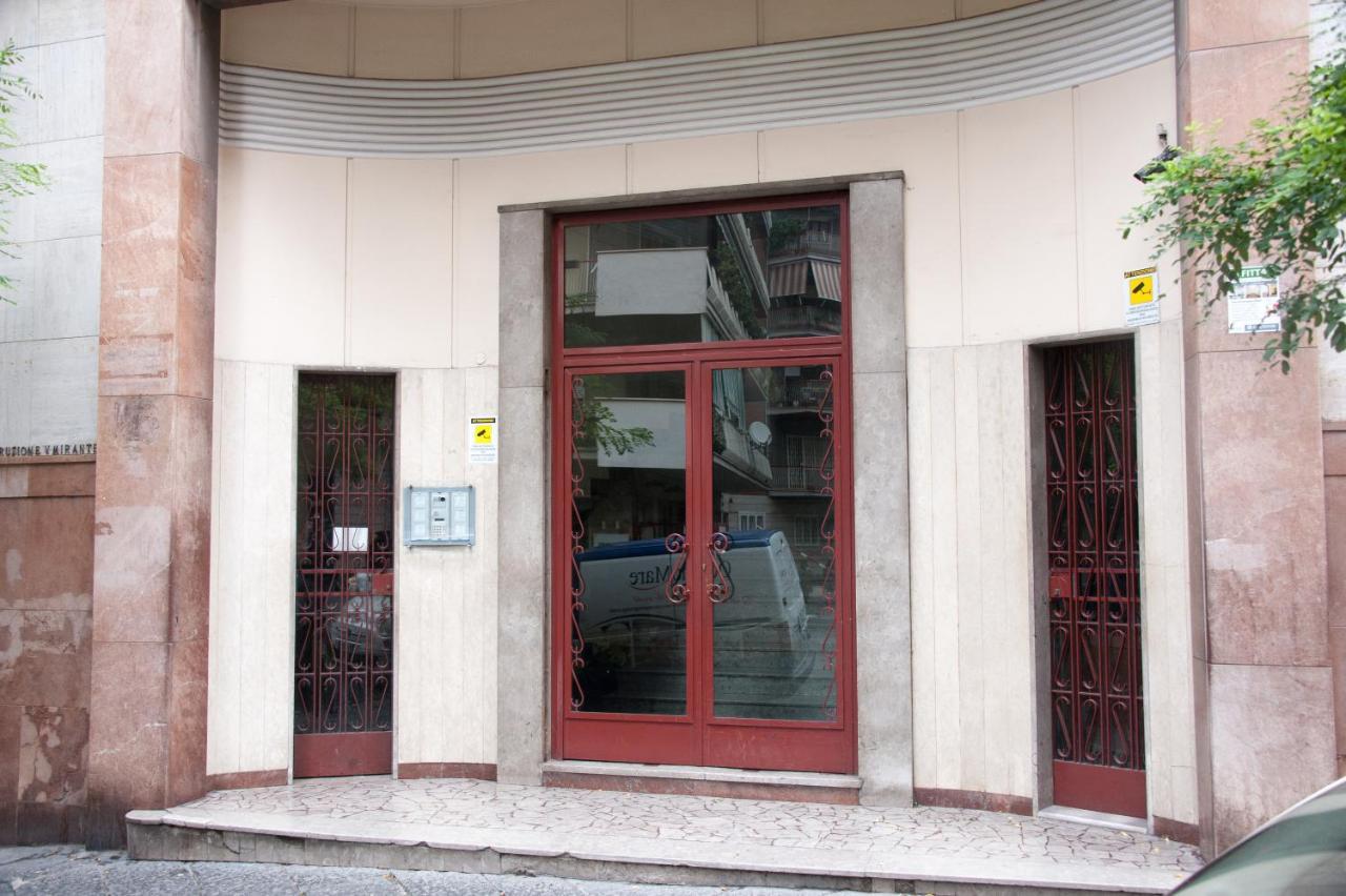 Michelangelo 80 Apartment เนเปิลส์ ภายนอก รูปภาพ