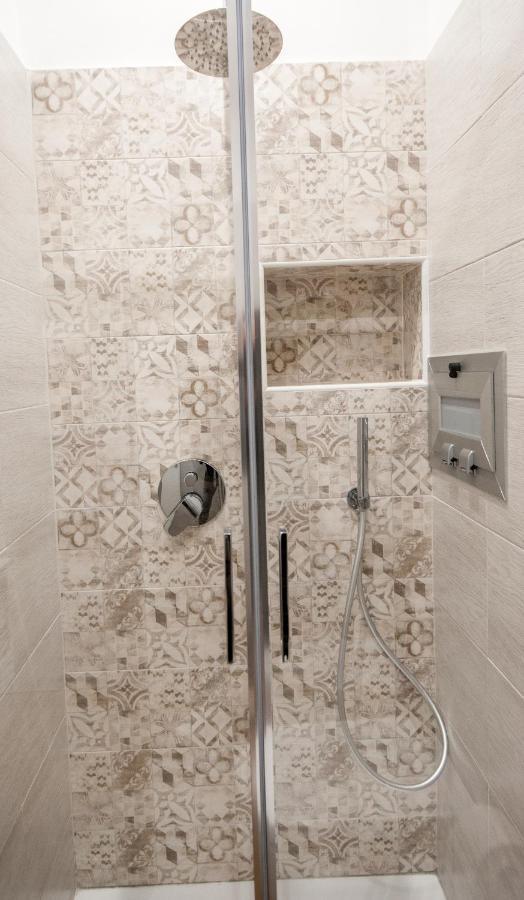 Michelangelo 80 Apartment เนเปิลส์ ภายนอก รูปภาพ