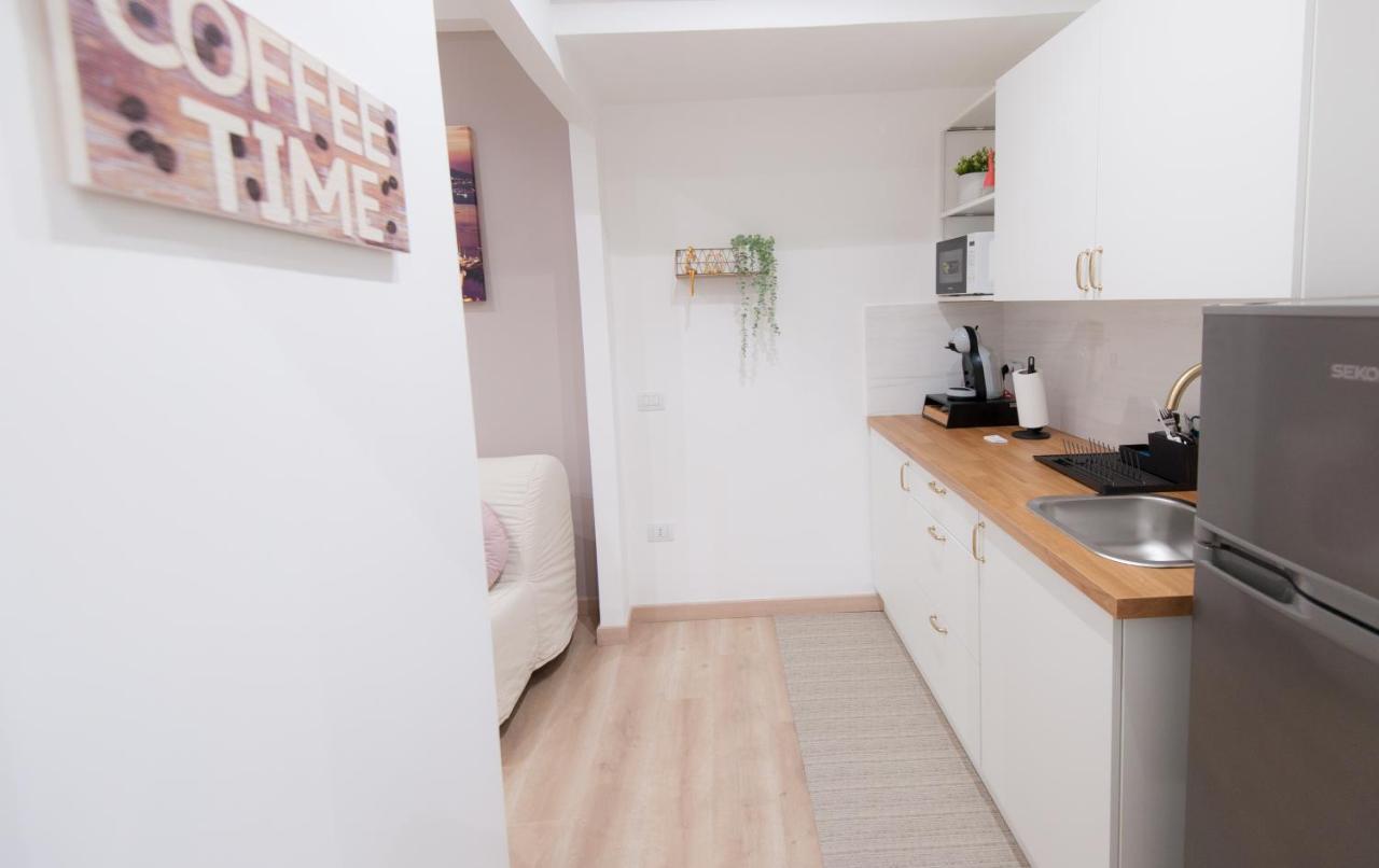 Michelangelo 80 Apartment เนเปิลส์ ภายนอก รูปภาพ