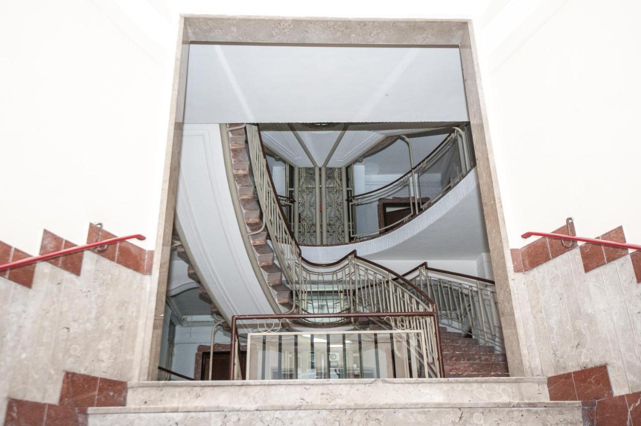 Michelangelo 80 Apartment เนเปิลส์ ภายนอก รูปภาพ